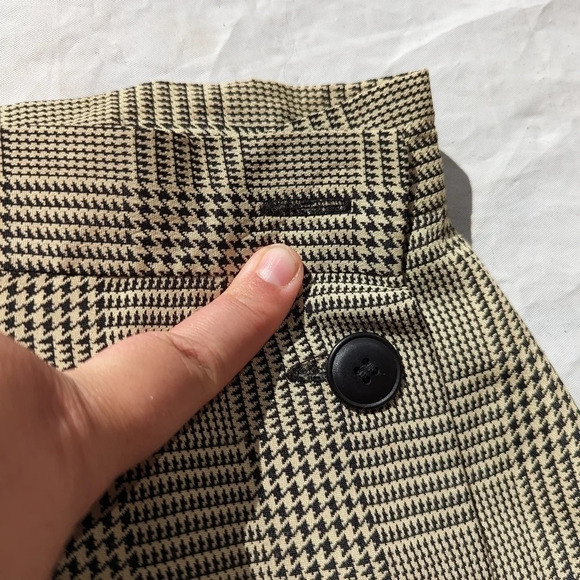 Vintage Button Front Plaid Houndstooth Tan & Black Skirt - Size 0  ? - Picture 2 of 6